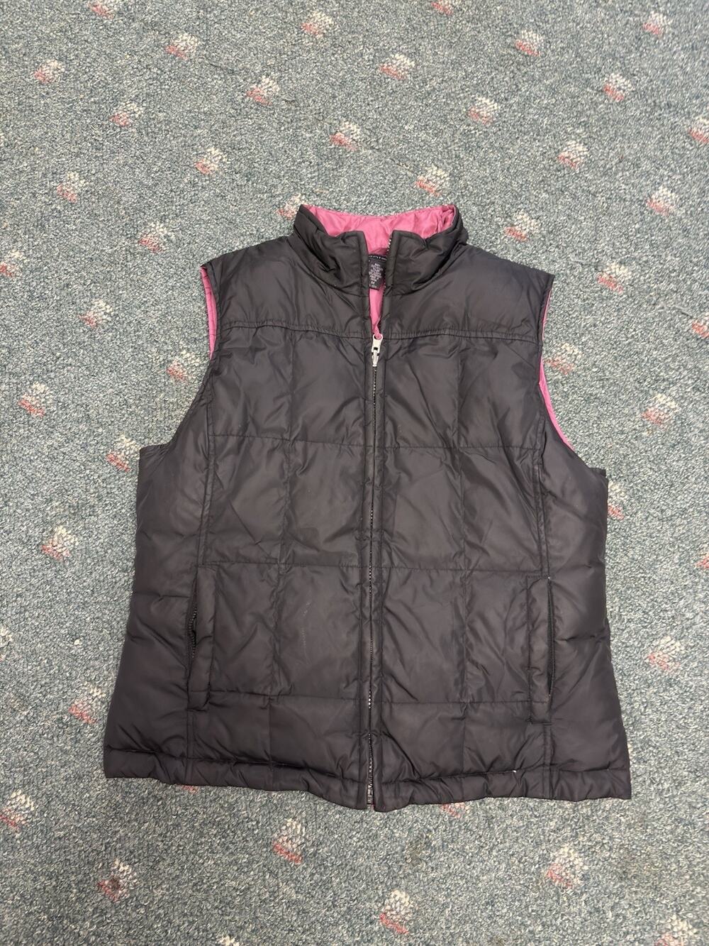 Context women’s Quilted Down Puffer Vest Zip Nylon Shell Black/Pink Size M